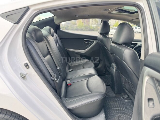 Hyundai Elantra 2013, 231,000 km - 1.6 l - Sumqayıt