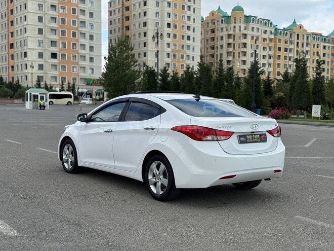 Hyundai Elantra 2013, 231,000 km - 1.6 l - Sumqayıt