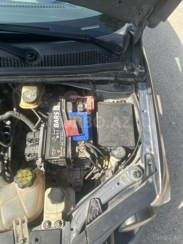 Chevrolet Aveo-14