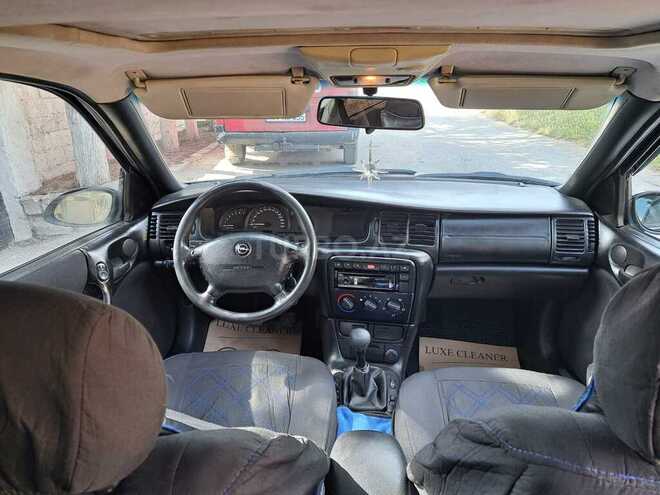 Opel Vectra 1996, 326,636 km - 2.0 l - Bakı