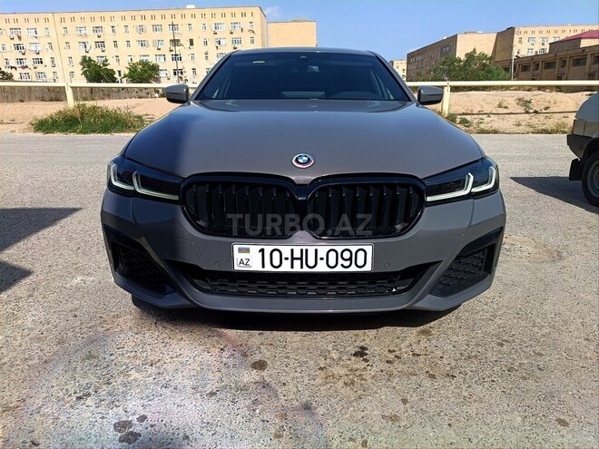 BMW 520-1
