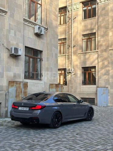 BMW 520-16