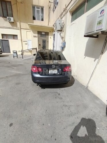 Volkswagen Jetta 2006, 302,000 km - 2.5 l - Bakı