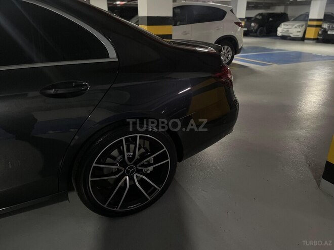 Mercedes E 300 de-10