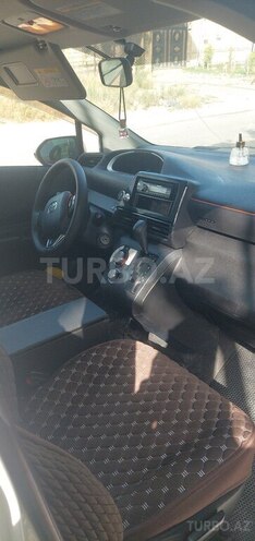 Toyota Sienta 2016, 138,000 km - 1.5 l - Bakı