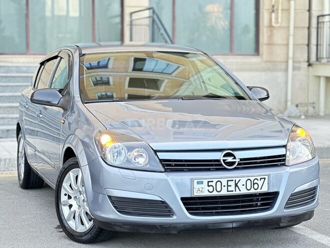 Opel Astra 2004, 207,000 km - 1.4 l - Bakı