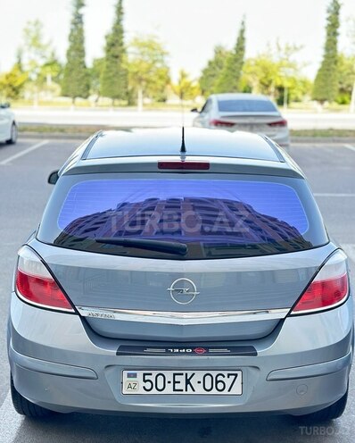 Opel Astra 2004, 207,000 km - 1.4 l - Bakı