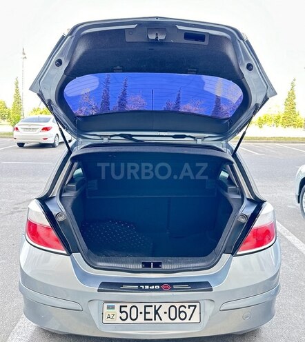 Opel Astra 2004, 207,000 km - 1.4 l - Bakı