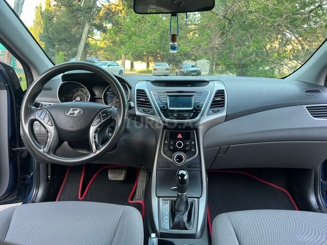 Hyundai Elantra 2015, 142,000 km - 1.8 l - Bakı