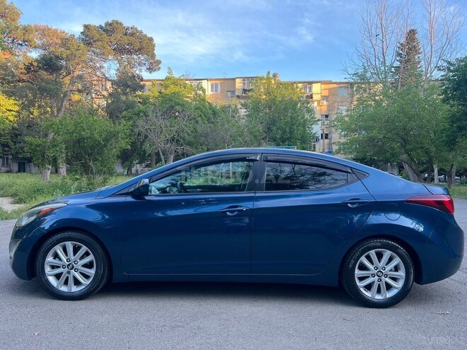 Hyundai Elantra 2015, 142,000 km - 1.8 l - Bakı