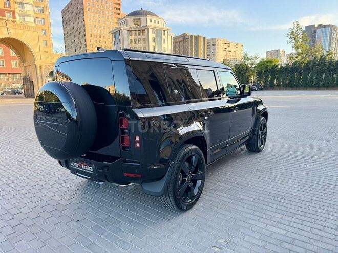 Land Rover Defender-3