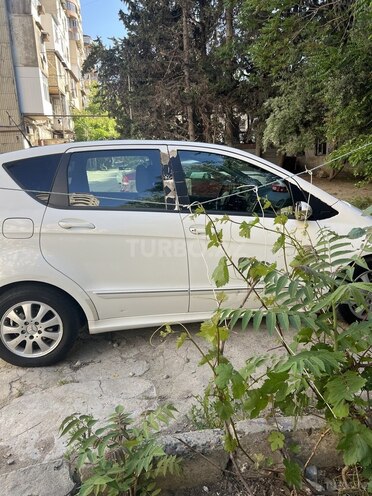 Mercedes A 170 2005, 185,000 km - 1.7 л - Bakı