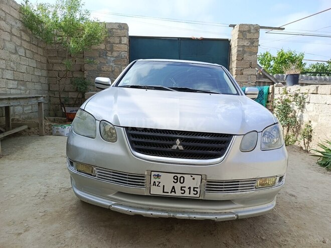 Mitsubishi Airtrek 2002, 280,000 km - 2.0 л - Bakı