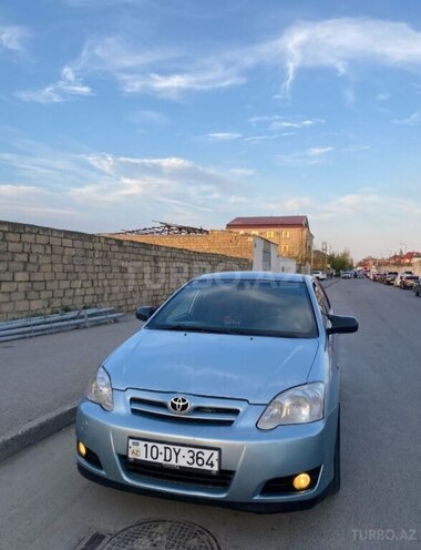 Toyota Corolla 2006, 300,000 km - 1.4 l - Bakı