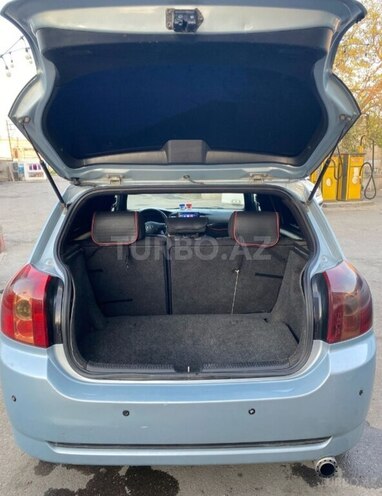 Toyota Corolla 2006, 300,000 km - 1.4 l - Bakı