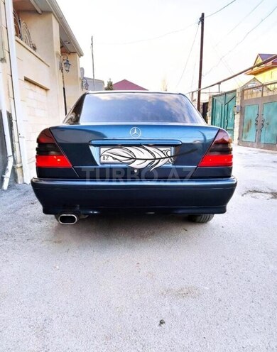 Mercedes C 200 1999, 320,000 km - 2.0 л - Bakı