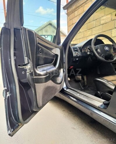 Mercedes C 200 1999, 320,000 km - 2.0 л - Bakı