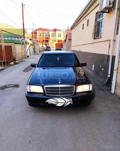 Mercedes C 200 1999, 320,000 km - 2.0 л - Bakı