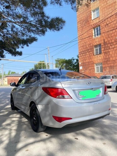Hyundai Accent 2015, 260,000 km - 1.6 л - Bakı