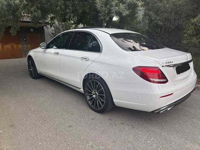 Mercedes E 220 d 2019, 159,000 km - 2.0 л - Bakı