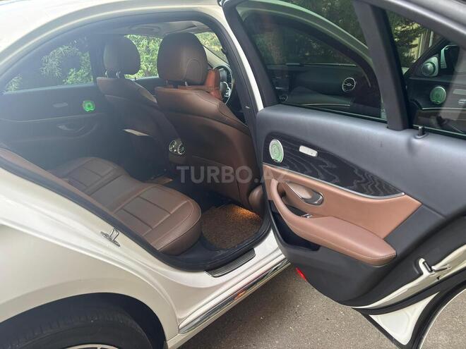 Mercedes E 220 d 2019, 159,000 km - 2.0 л - Bakı