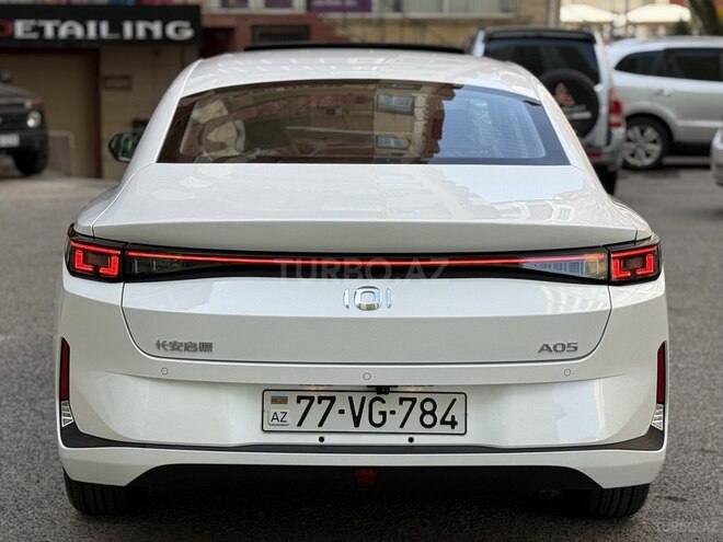 Changan Qiyuan A05 2025, 0 km - 1.5 l - Bakı