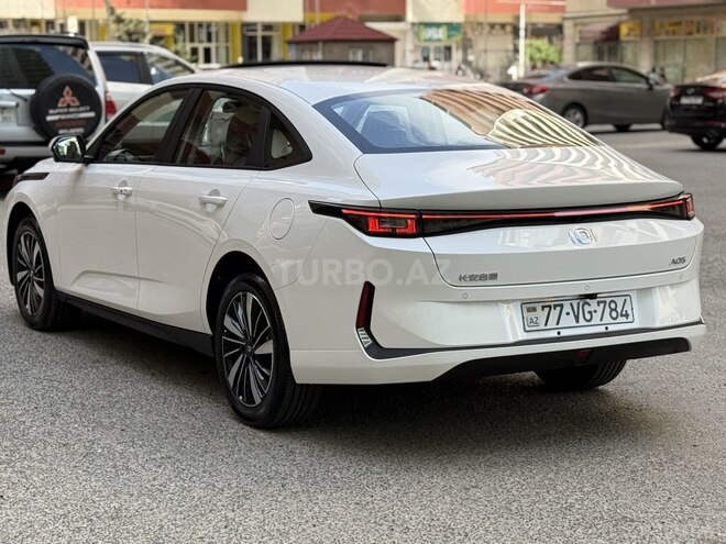 Changan Qiyuan A05 2025, 0 km - 1.5 l - Bakı