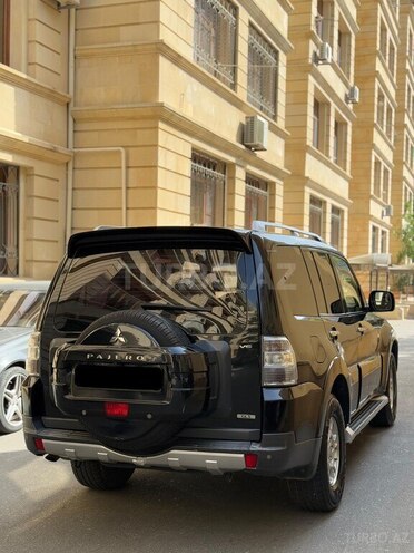 Mitsubishi Pajero 2007, 235,000 km - 3.0 l - Bakı