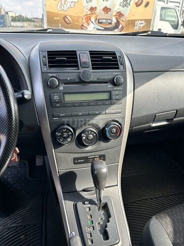 Toyota Corolla 2009, 292,147 km - 1.6 l - Bakı