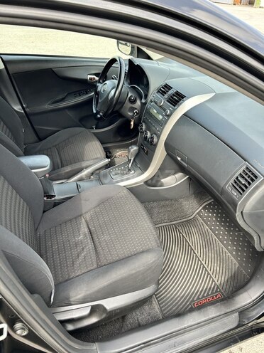 Toyota Corolla 2009, 292,147 km - 1.6 l - Bakı