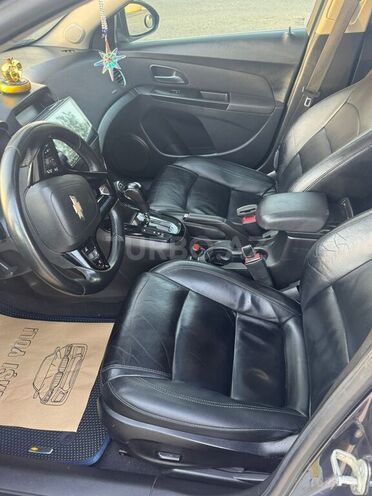 Chevrolet Cruze 2013, 168,000 km - 1.4 л - Yevlax