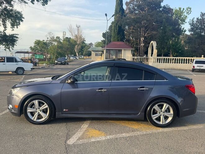 Chevrolet Cruze 2013, 168,000 km - 1.4 л - Yevlax