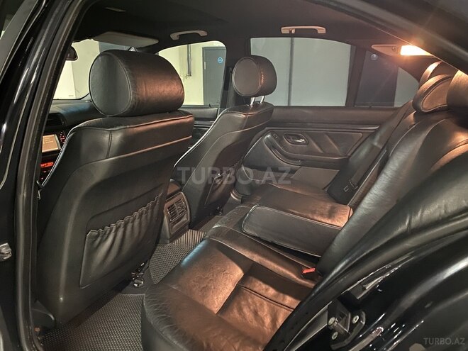 BMW 530 2001, 370,000 km - 3.0 l - Gəncə