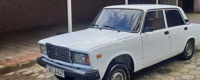 LADA (VAZ) 2107 2011, 95,000 km - 1.6 l - Yevlax