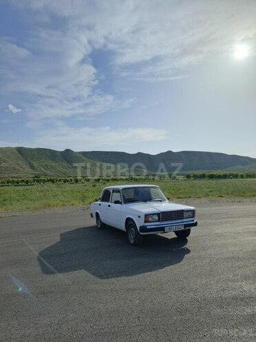 LADA (VAZ) 2107 2011, 95,000 km - 1.6 l - Yevlax