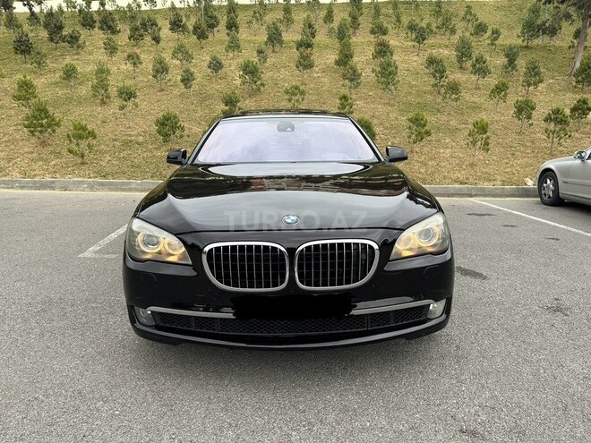 BMW 750 2011, 260,000 km - 4.4 l - Bakı