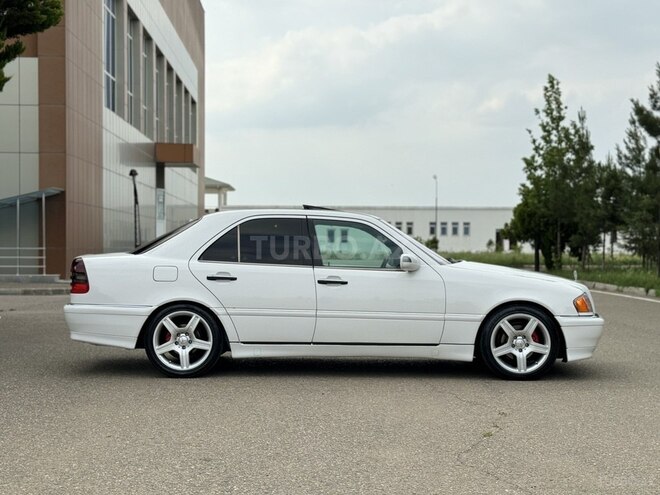 Mercedes C 230 1998, 236,000 km - 2.3 l - Saatlı