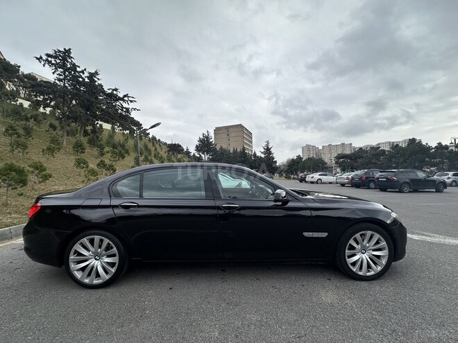BMW 750 2011, 260,000 km - 4.4 l - Bakı