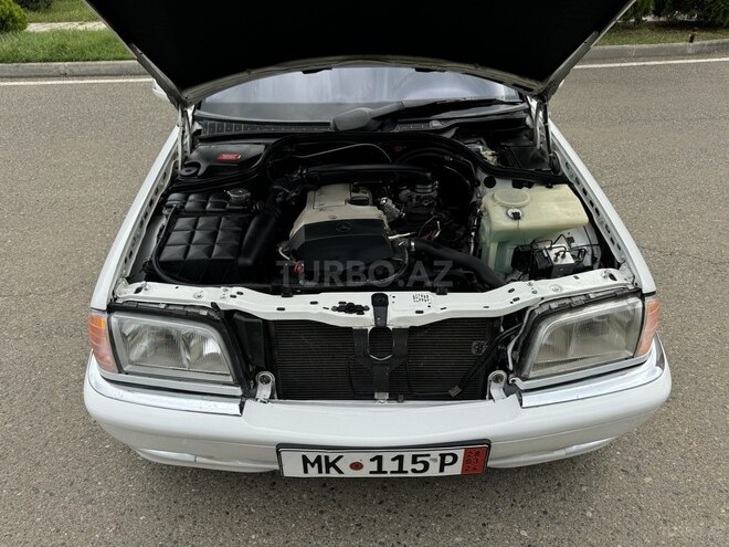 Mercedes C 230 1998, 236,000 km - 2.3 l - Saatlı