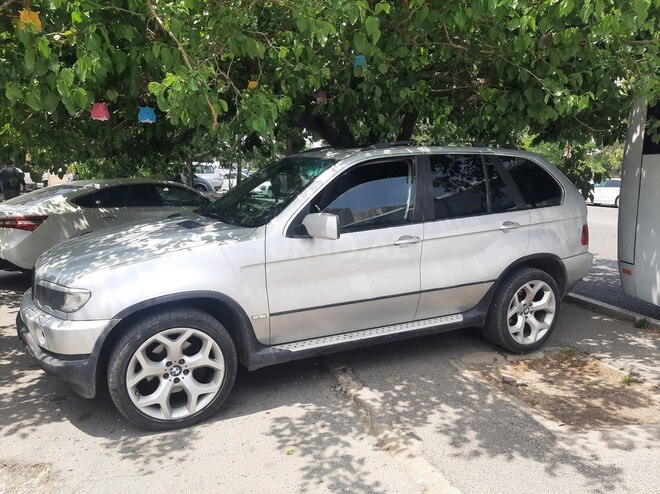 BMW X5 2001, 384,600 km - 4.4 л - Bakı