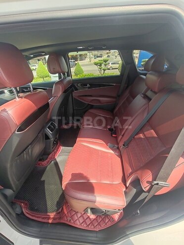 Kia Sorento-11