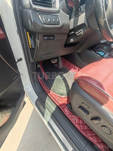 Kia Sorento-2