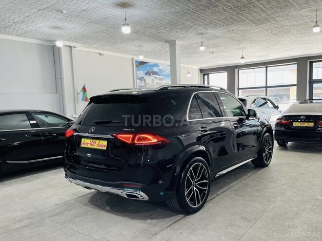Mercedes GLE 450 4MATIC-4