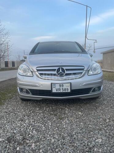 Mercedes B 170 2007, 167,000 km - 1.7 л - Quba