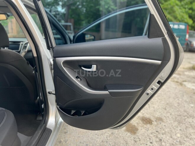 Hyundai i30 2014, 245,000 km - 1.6 л - Bakı