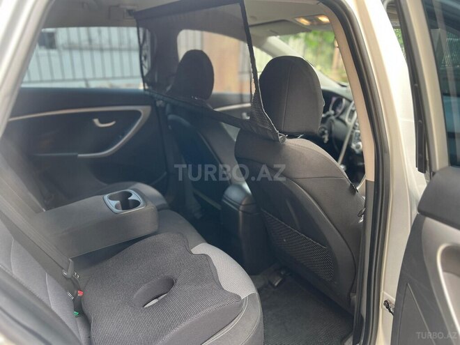 Hyundai i30 2014, 245,000 km - 1.6 л - Bakı