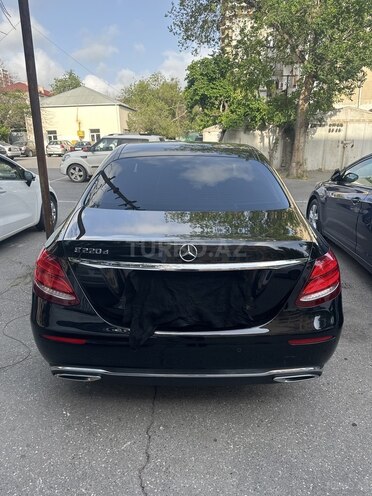 Mercedes E 200 d 2016, 214,938 km - 2.0 л - Bakı