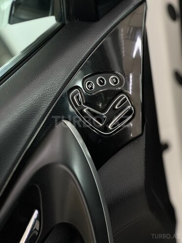 Hyundai Grandeur-10