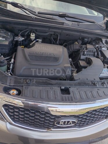 Kia Sorento-14