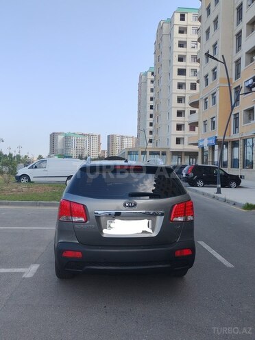 Kia Sorento-7